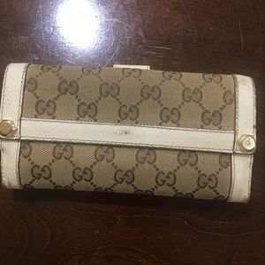 Gucci fabric continental wallet